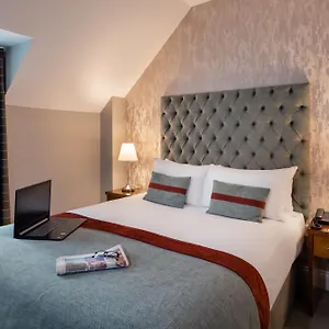 Hotel Raheen Woods